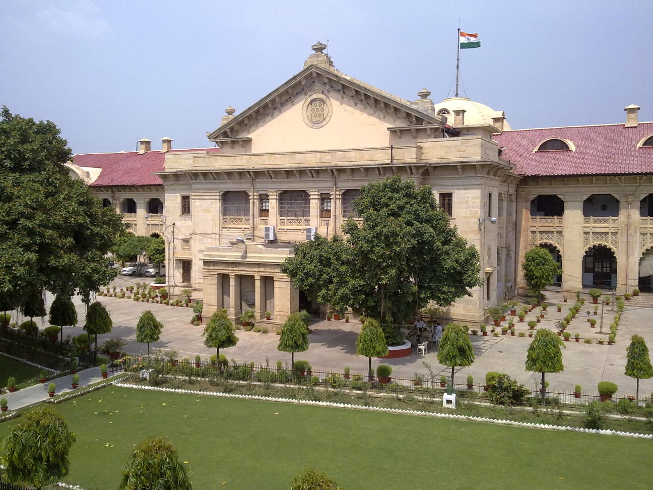 दो वकीलों की अग्रिम जमानत अर्जी हाईकोर्ट से खारिज अब हो सकती गिरफ्तारी