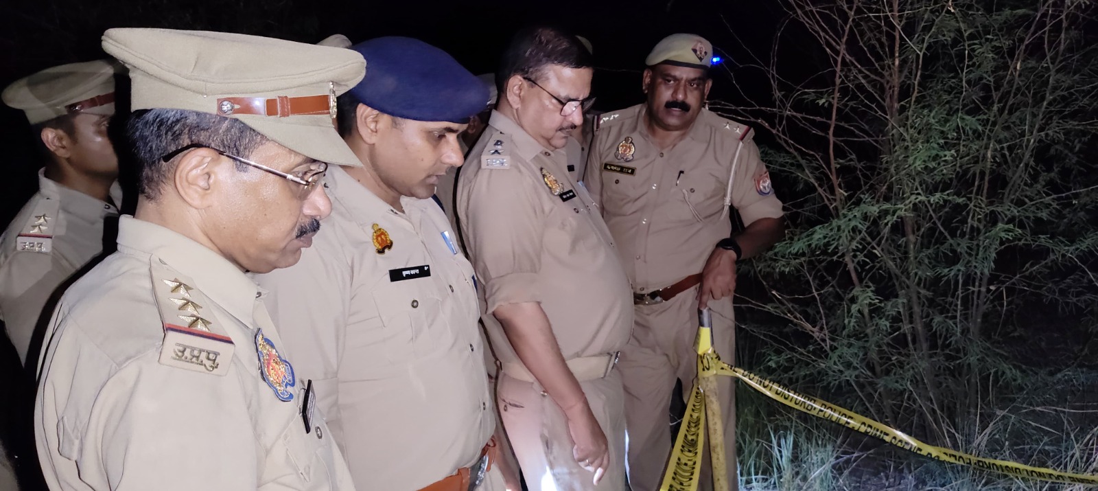 मासूम से हैवानियत करने वाले ने पुलिस पर चलाई गोली,जवाबी फायरिंग में घायल