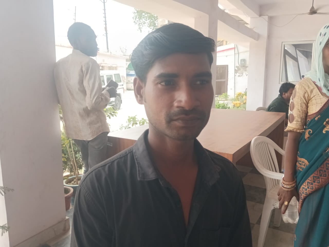 साहब,पोस्टमार्टम रुकवाइये मै तो जिंदा हूं
