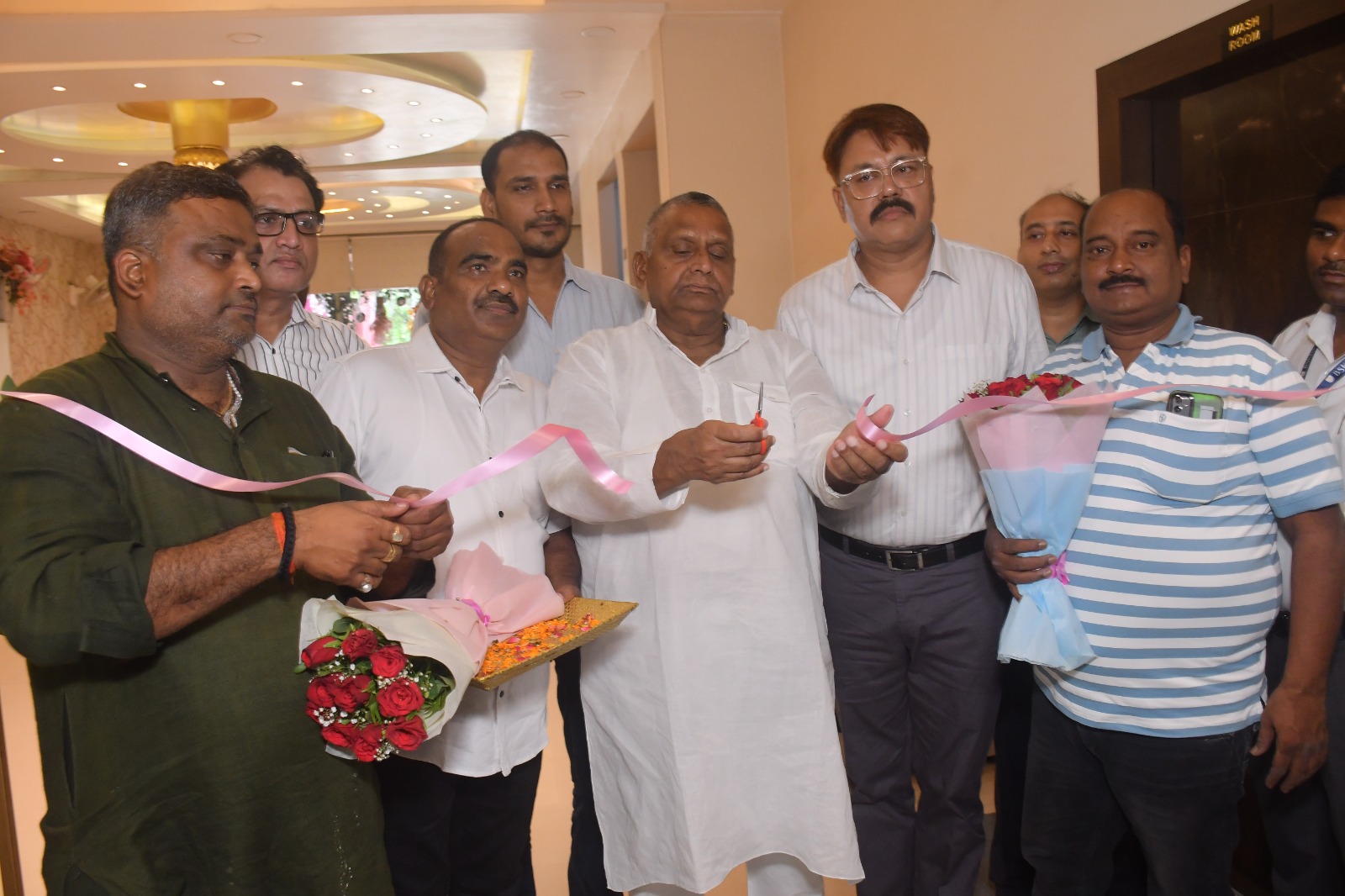 स्वास्थ्य सबके लिए सर्वोपरि,शिविर में सैकड़ों ने कराया परीक्षण