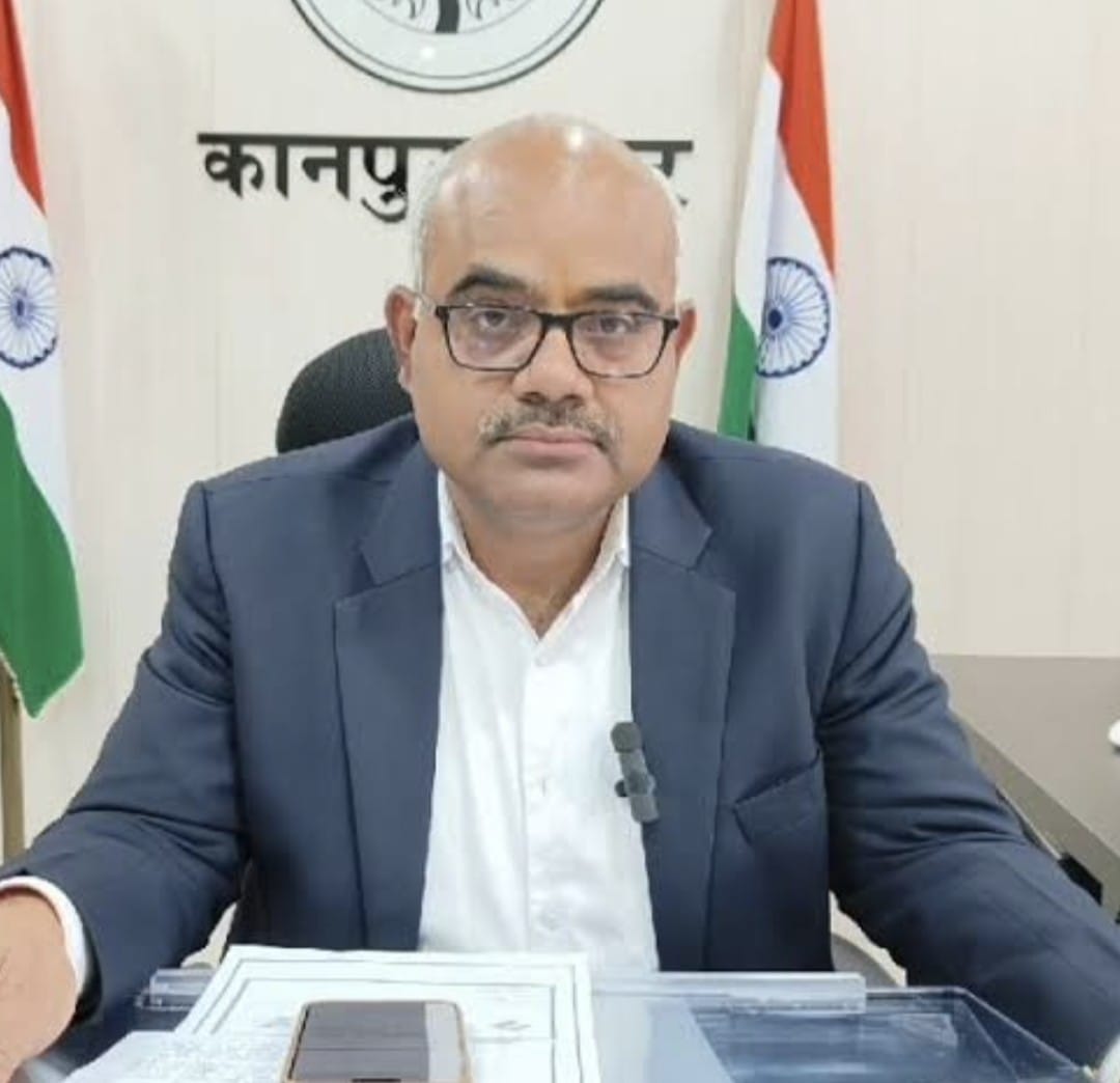 लेखपाल कराए था शासन की किरकिरी डीएम ने किया निलंबित
