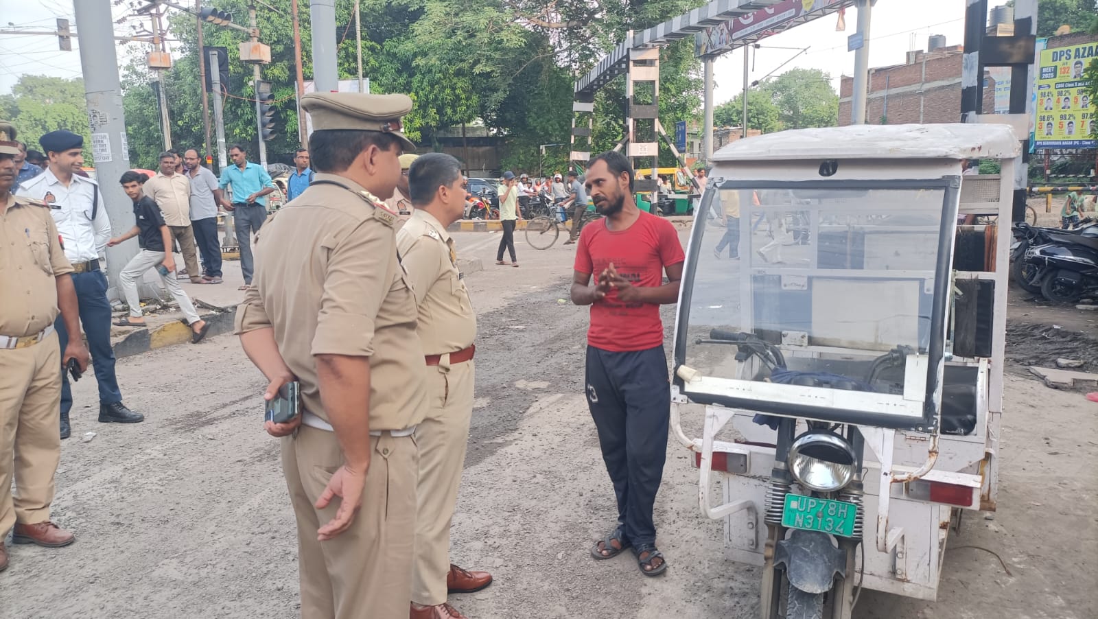 धमाचौकड़ी मचाने वाले ई-रिक्शा पर Police कसेगी नकेल