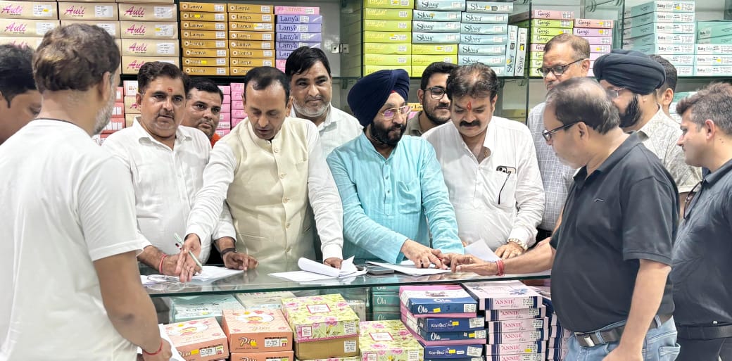 अग्निपीड़ितों की सूची से हटवाए गए कुछ नाम