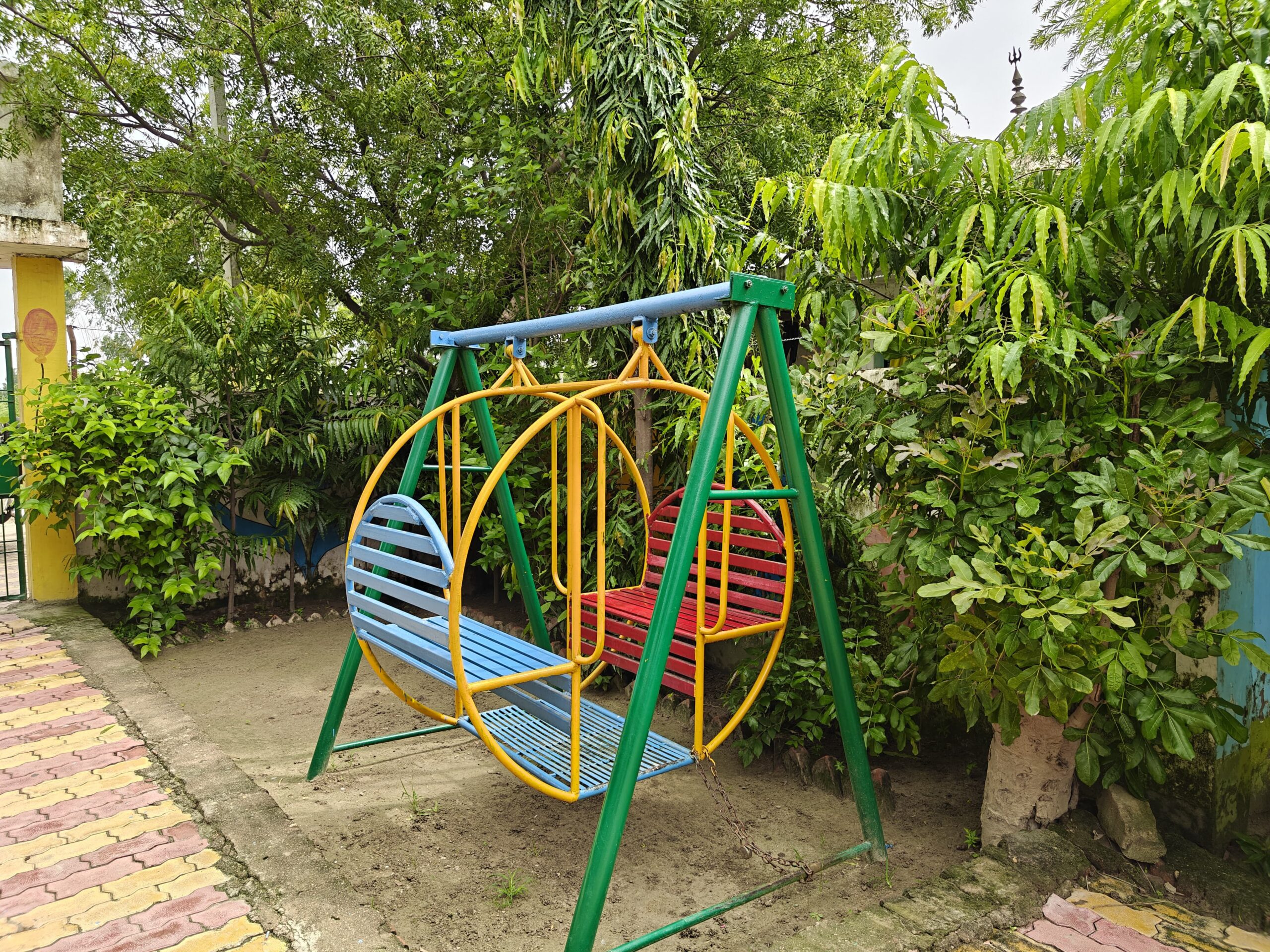 यहां के परिषदीय विद्यालय दे रहे निजी स्कूलों को चुनौती