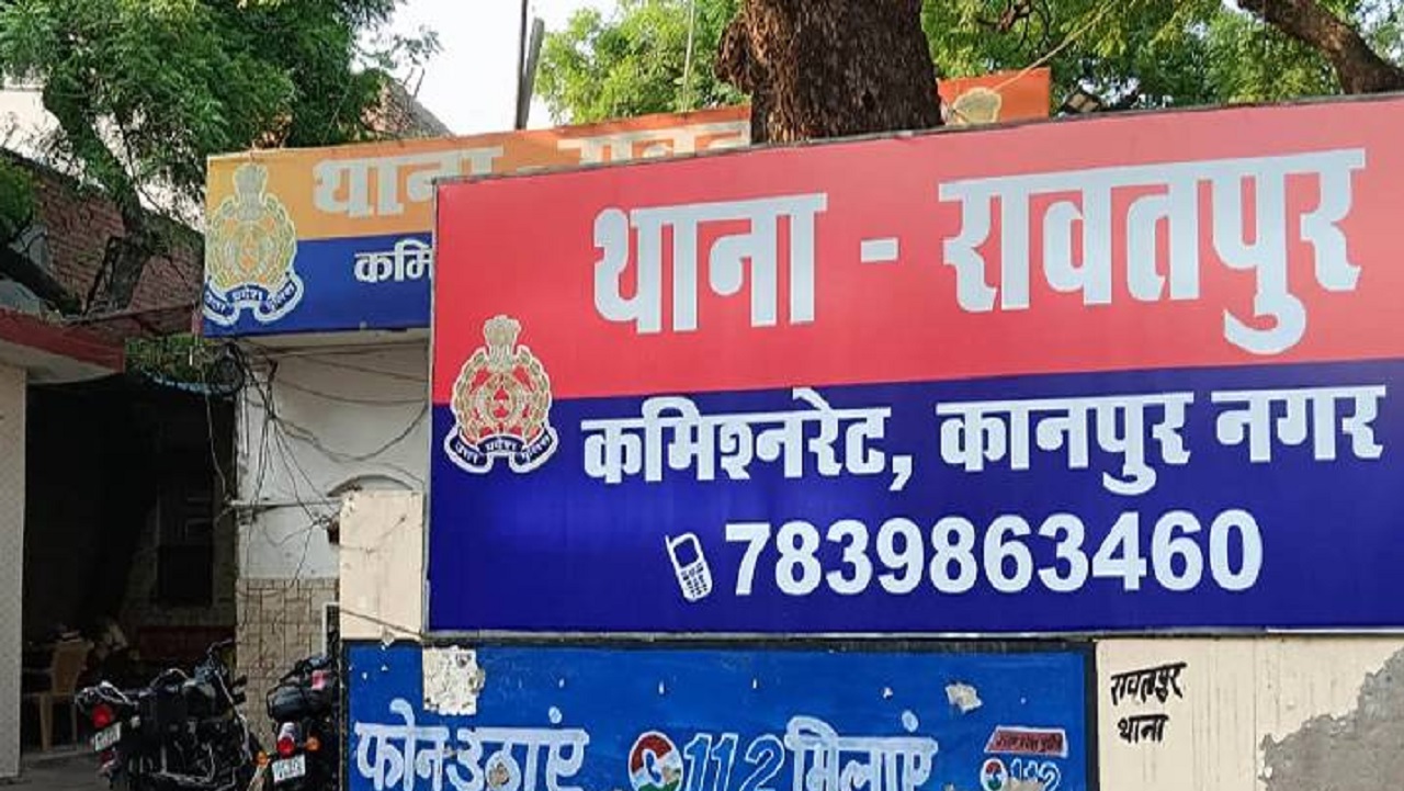 सहकर्मी युवती से मैनेजर ने की छेड़छाड़, बजरंग दल के हंगामे के बाद आरोपी दबोचा