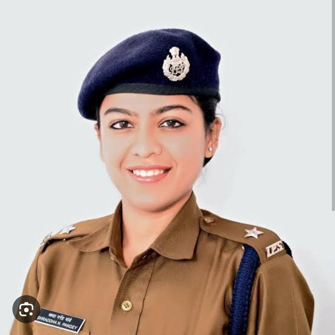 देहात के एसपी का तबादला,श्रद्धा नरेंद्र पांडेय नई पुलिस कप्तान