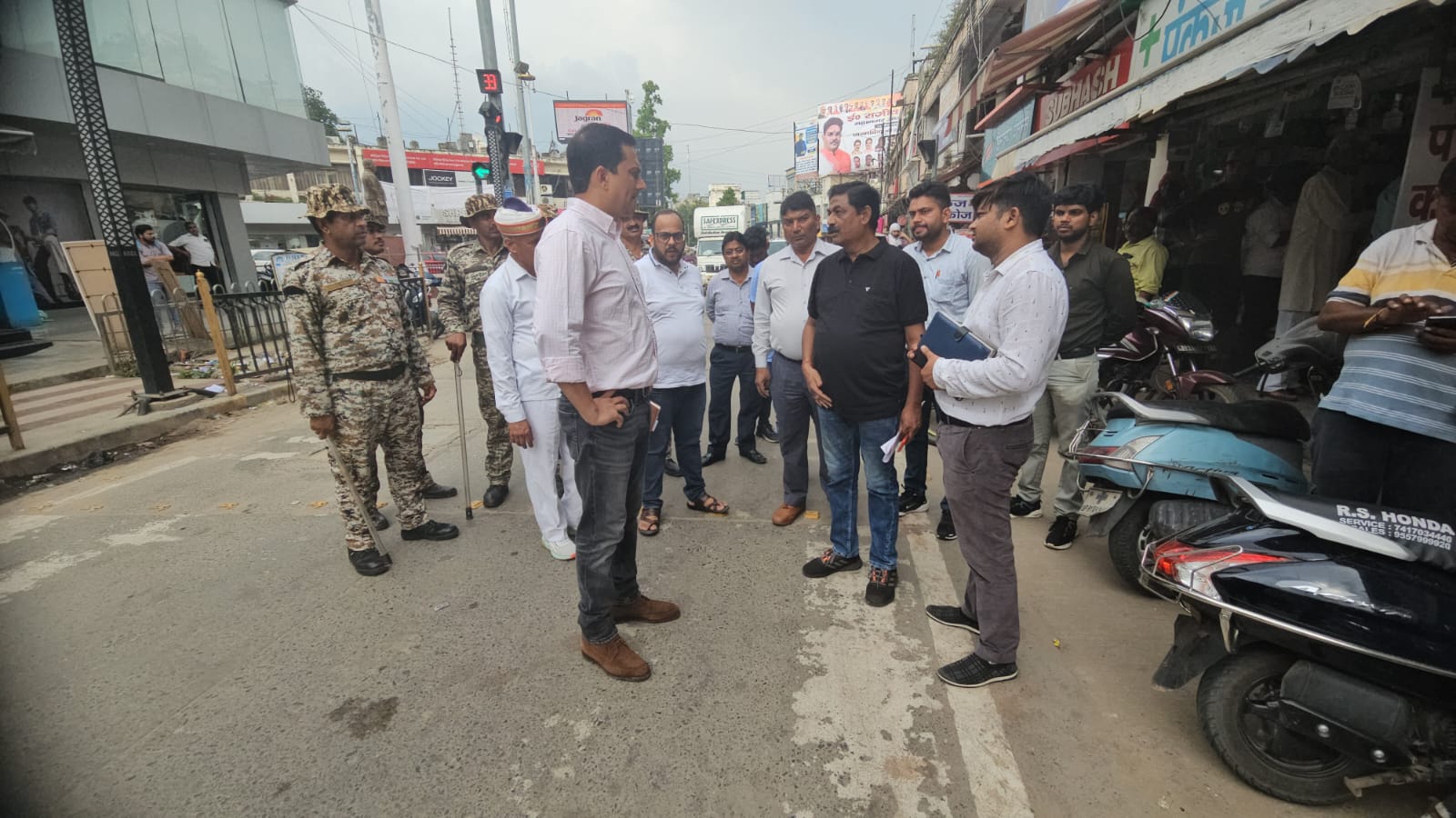 अटल चौक से स्टेशन रोड पर स्मार्ट सिटी के प्रोजेक्ट को जल्द मिलेगी रफ़्तार