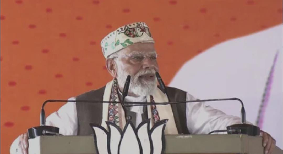 जन नायक के गढ़ से मोदी ने साधा तीस सीटों पर निशाना