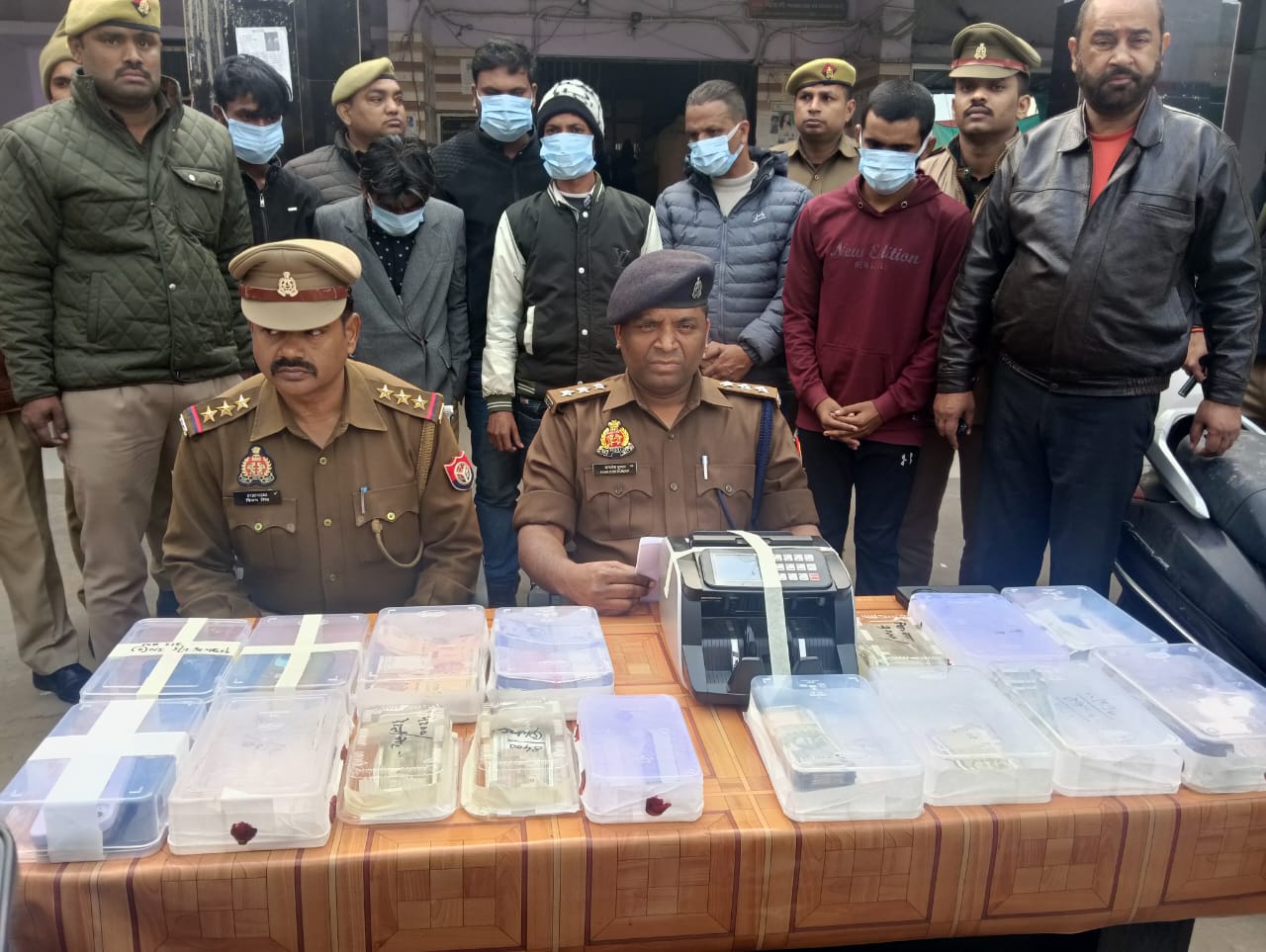 Aligarhः अलीगढ़ के लोगों को ठगता था दिल्ली का शातिर