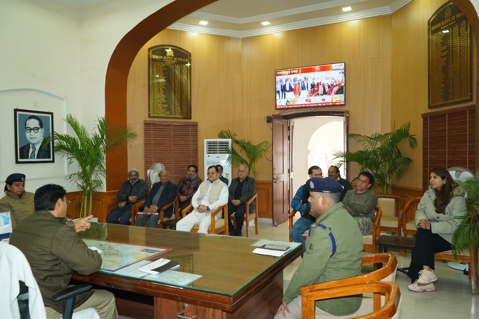 बिना हेलमेट वालों को पेट्रोल न दें पंप संचालकः पुलिस आयुक्त