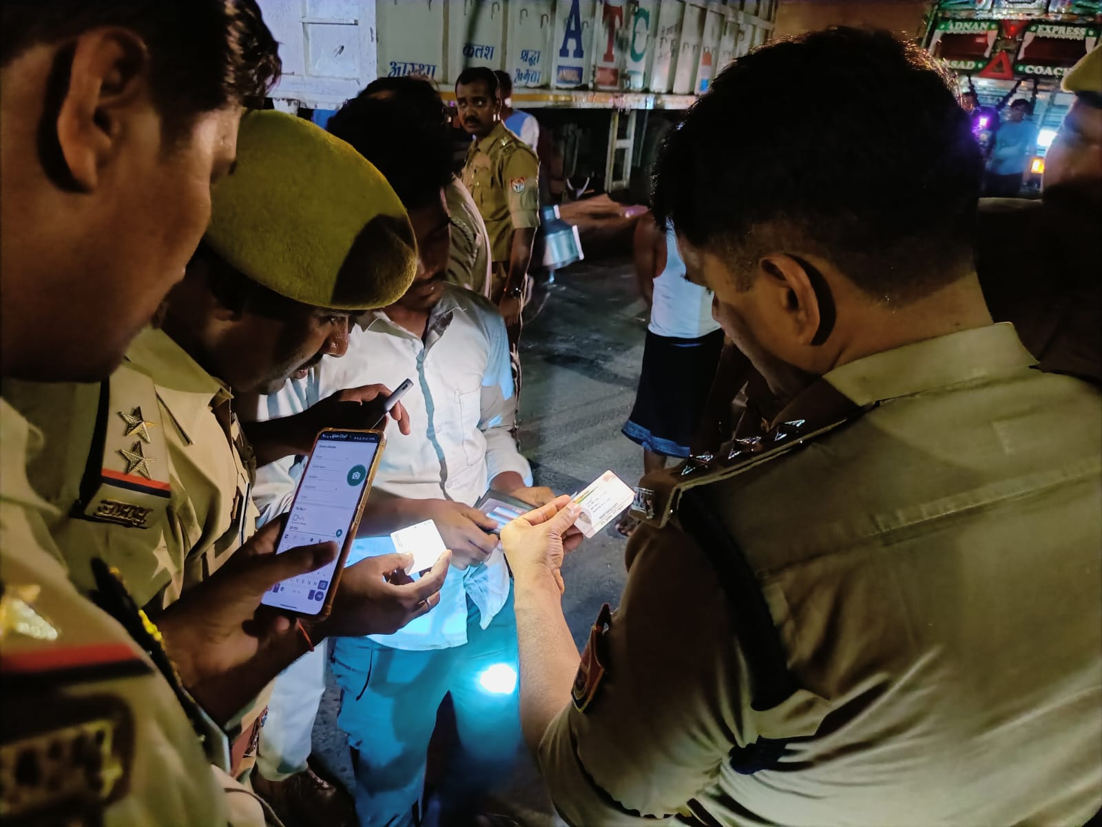 highway कानपुर-सागर हाइवे पर ओवरलोड वाहनों पर शिकंजा