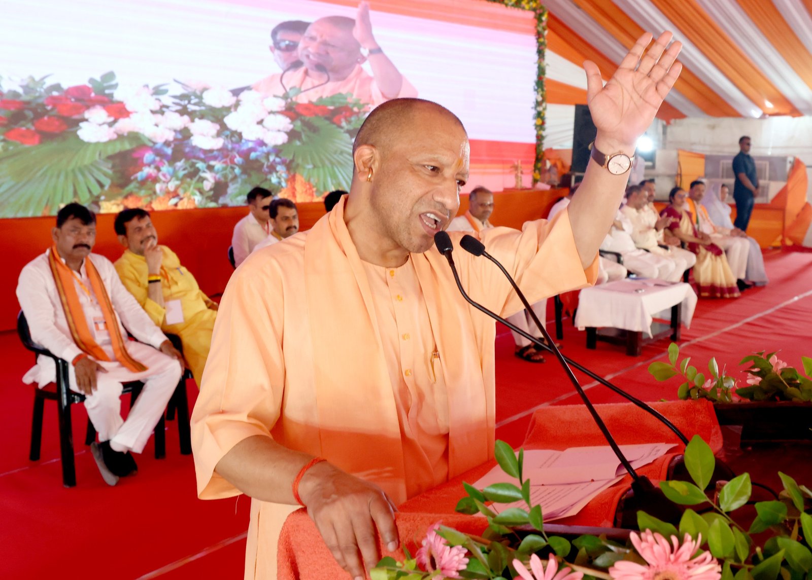 ‘जब अच्छे नेता चुने जाते हैं, तब महापुरुषों को मिलता है सम्मान’